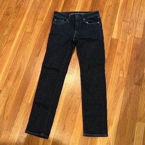American eagle, men’s slim straight, dark denim jeans size 28x32